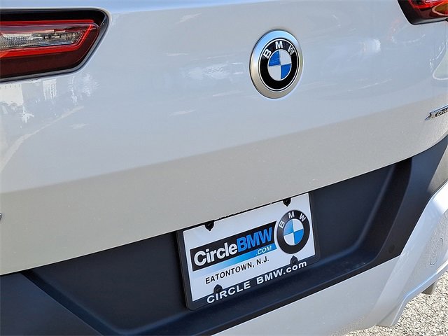 New 2025 BMW X2 xDrive28i w/ Convenience Package image 22