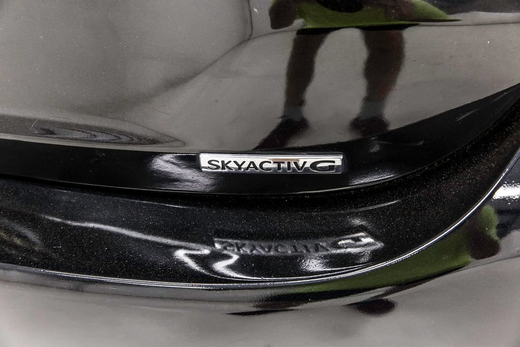 Used 2020 MAZDA MAZDA6 Touring FWD image 10