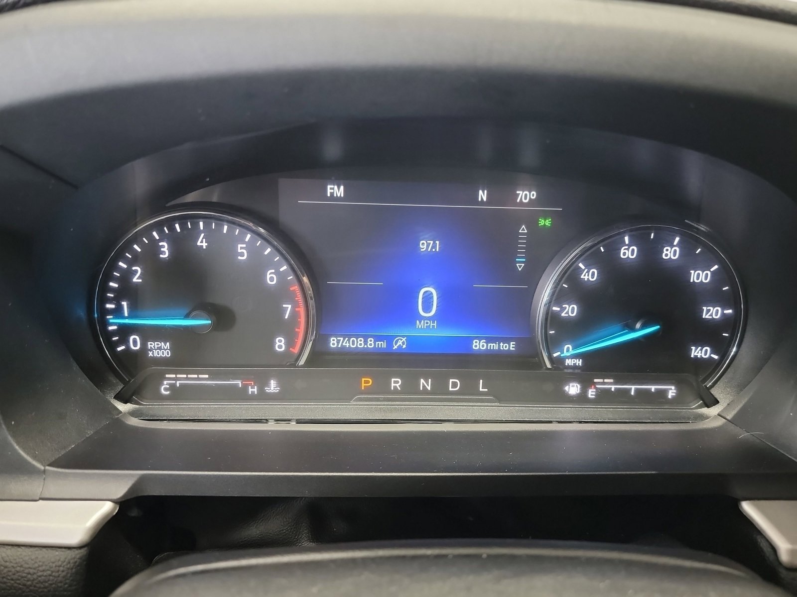 Used 2021 Ford Explorer XLT w/ Equipment Group 202A AWD/4WD image 18