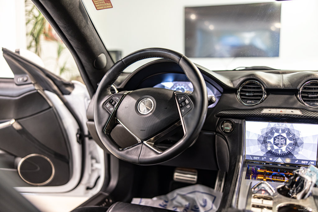 Used 2019 Karma Revero RWD image 32