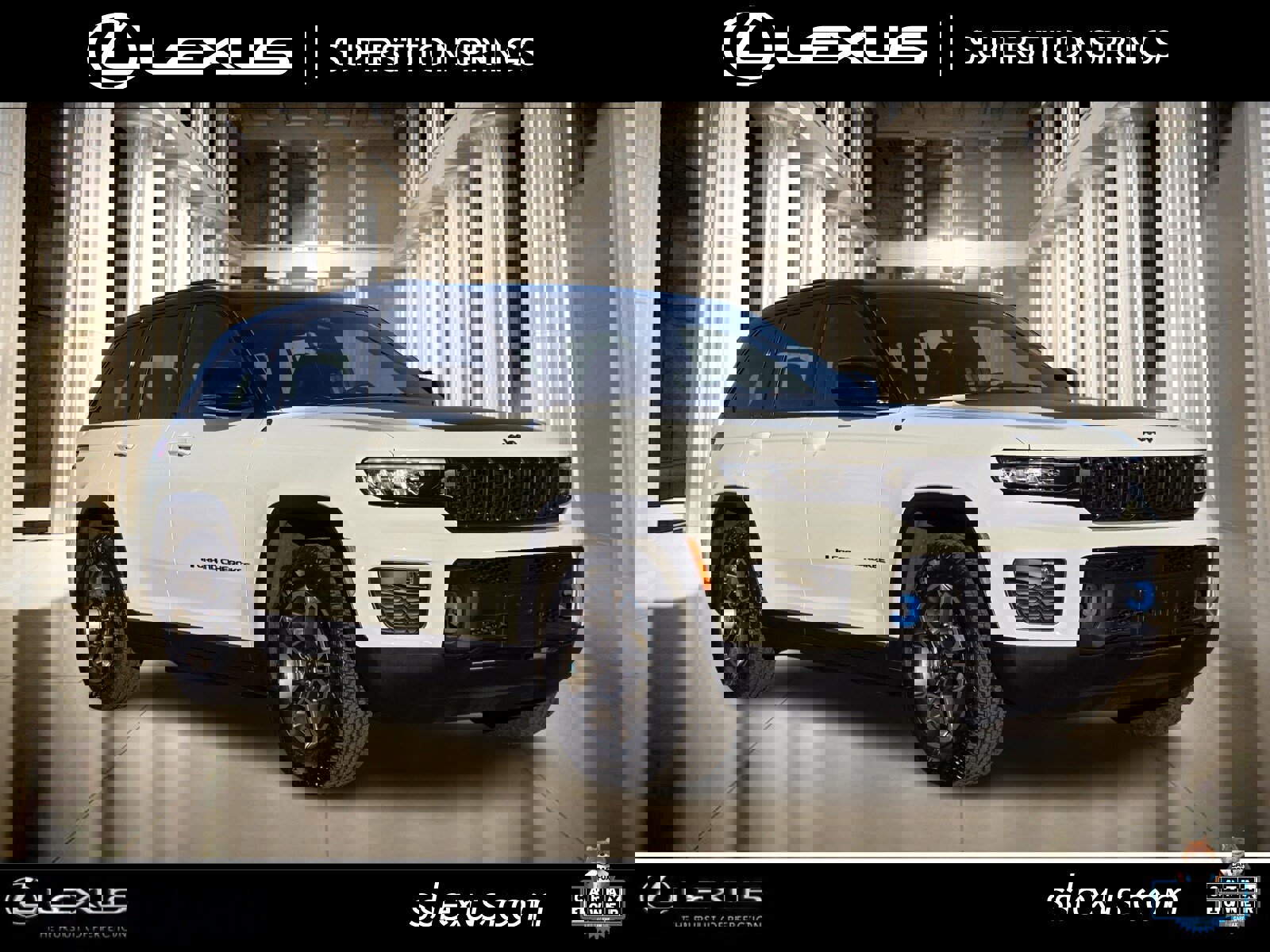 Used 2022 Jeep Grand Cherokee Trailhawk w/ Luxury Tech Group III