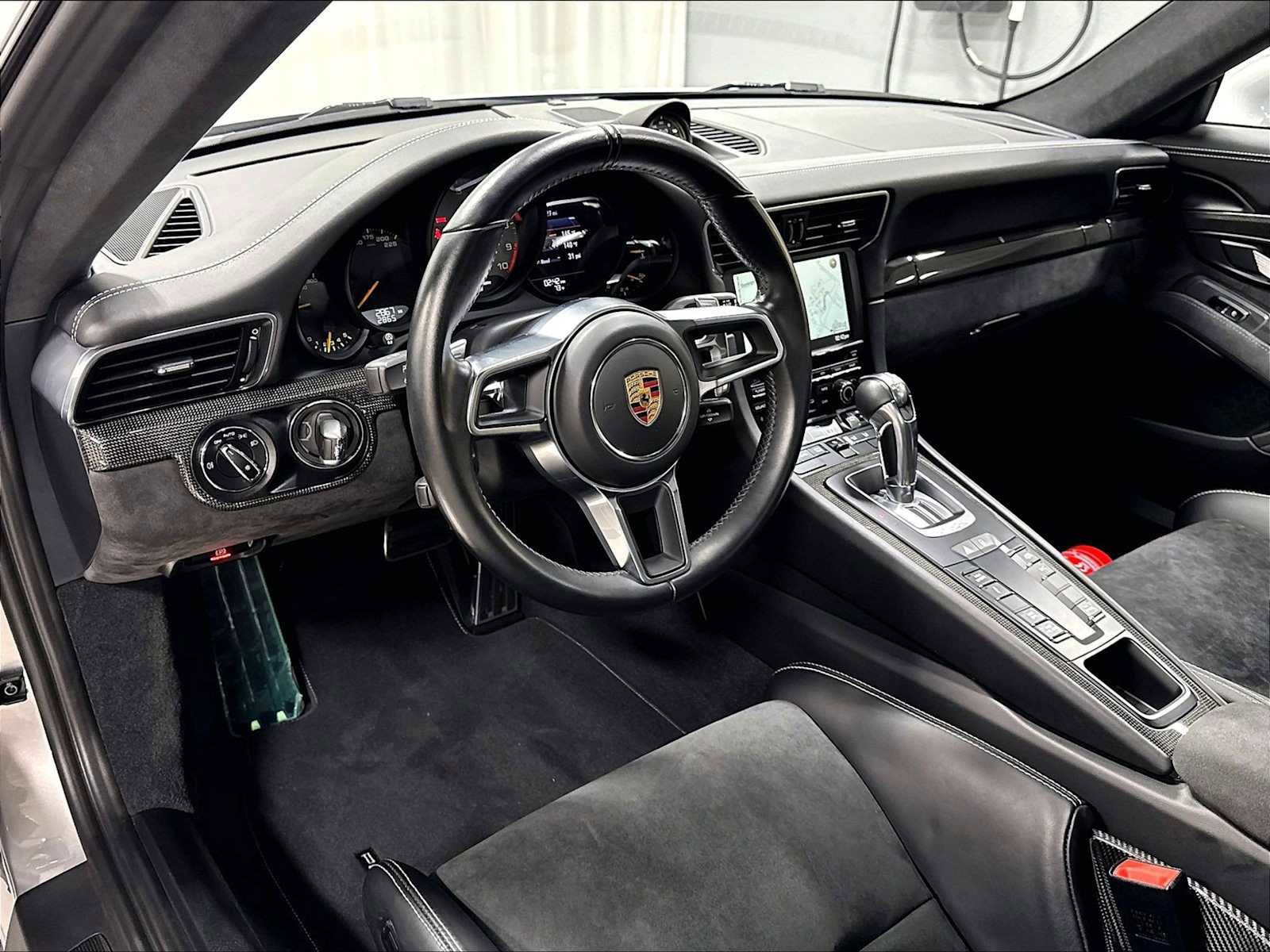 Used 2016 Porsche 911 GT3 RS RWD image 6