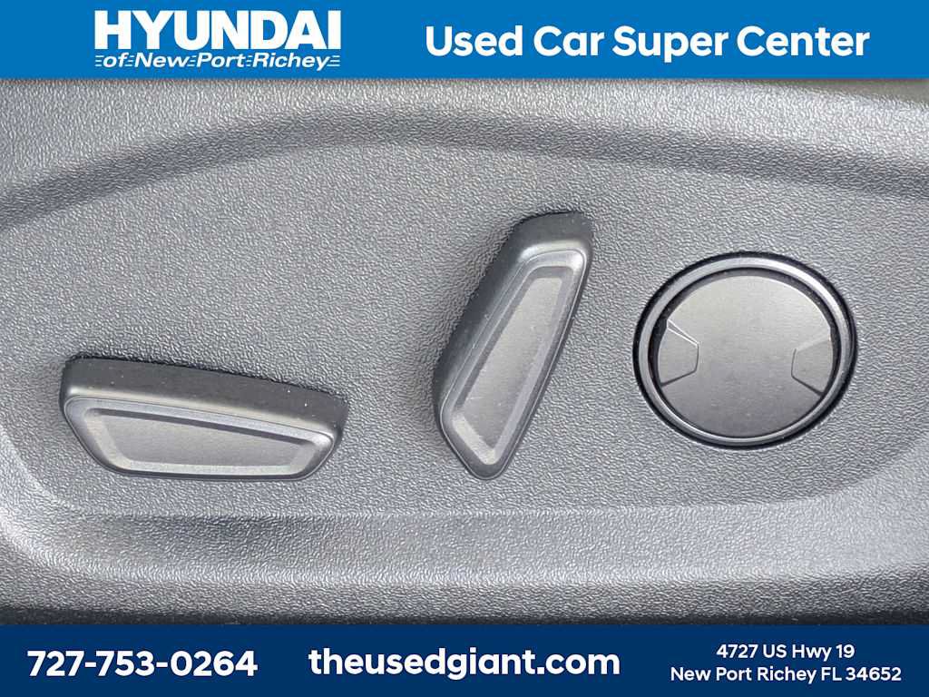Used 2020 Ford Edge SEL FWD image 22