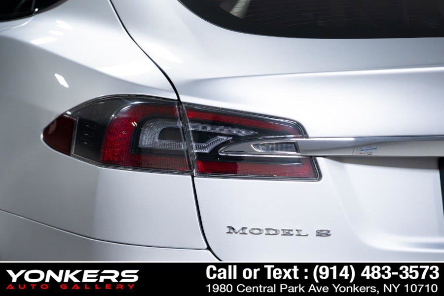 Used 2018 Tesla Model S 75D AWD/4WD image 23
