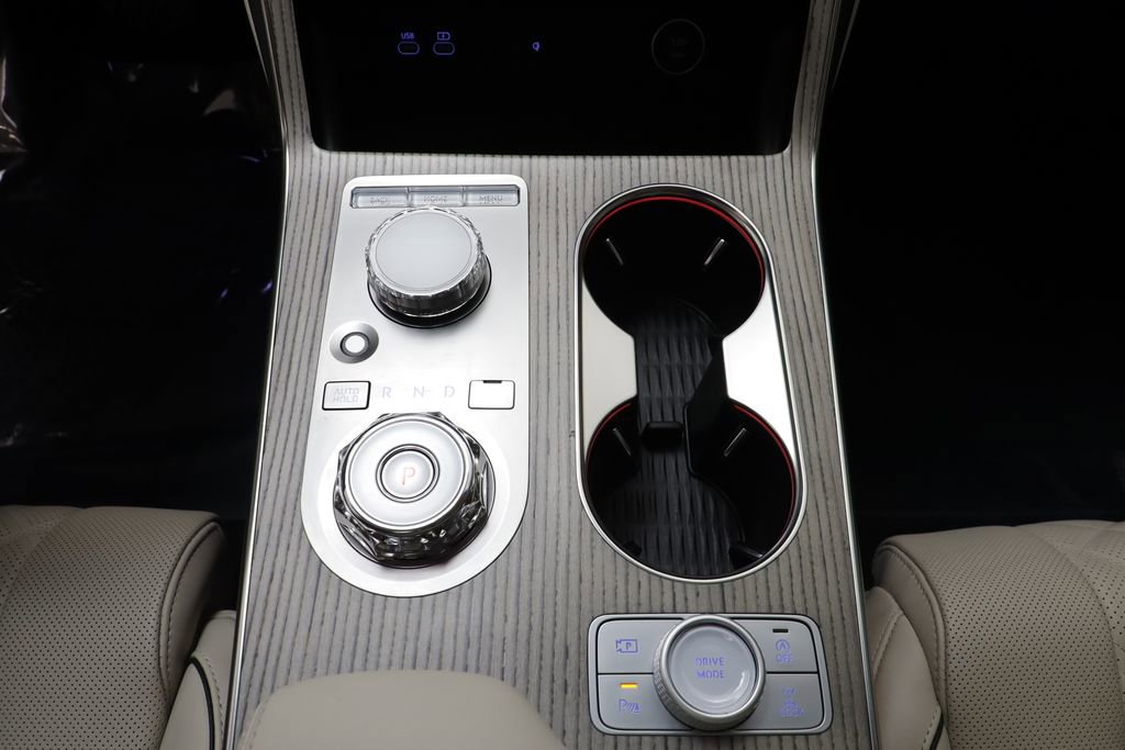 Used 2025 Genesis GV80 3.5T Prestige image 14