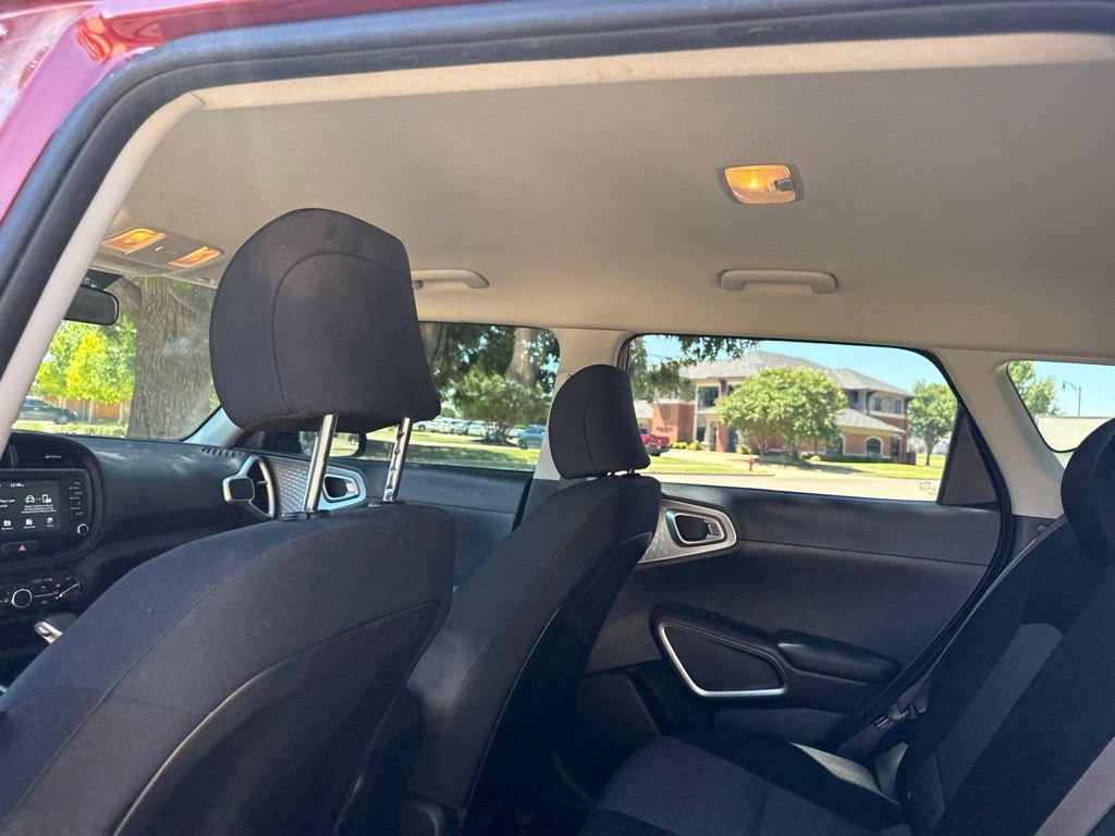 Used 2021 Kia Soul LX FWD image 33
