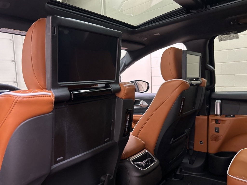 New 2026 Chrysler Pacifica Pinnacle image 28