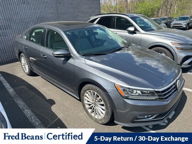Used 2017 Volkswagen Passat 1.8T SE w/ SE Lighting Package FWD image 13