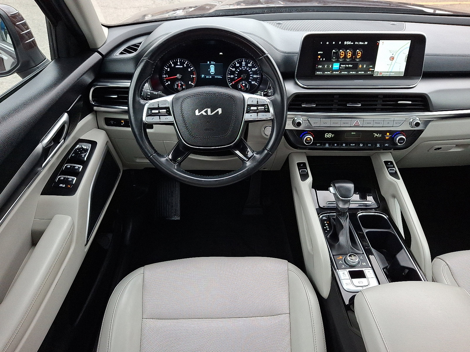 Used 2022 Kia Telluride S image 12