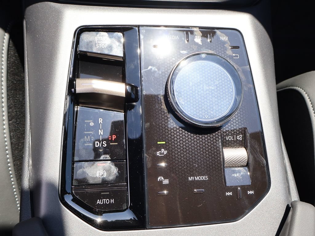 Certified 2025 BMW X3 xDrive30i AWD/4WD image 39