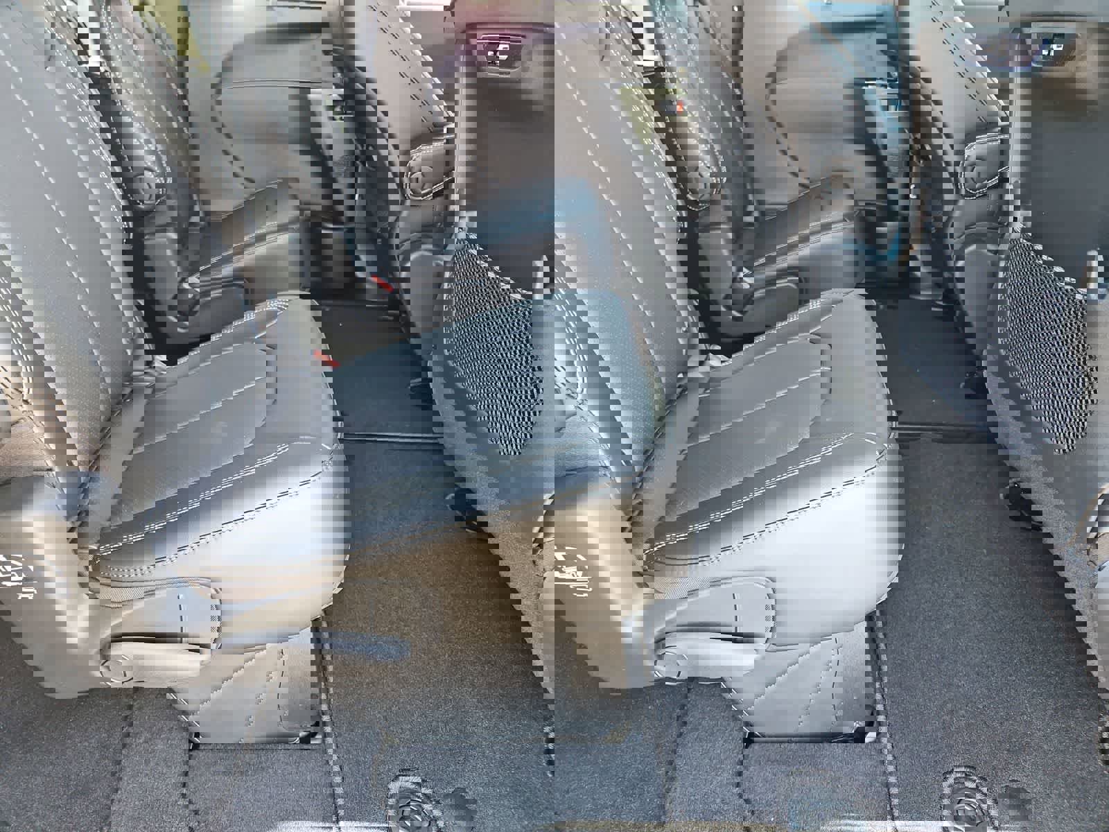 New 2026 Chrysler Pacifica Select image 20