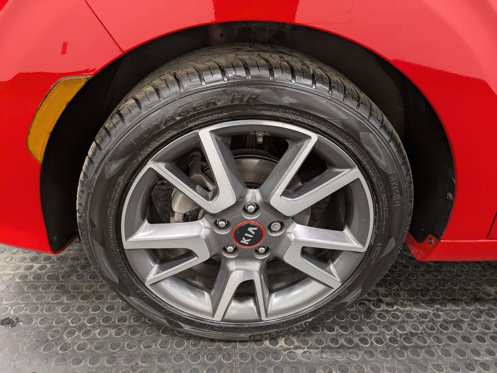 Used 2021 Kia Soul GT-Line image 7