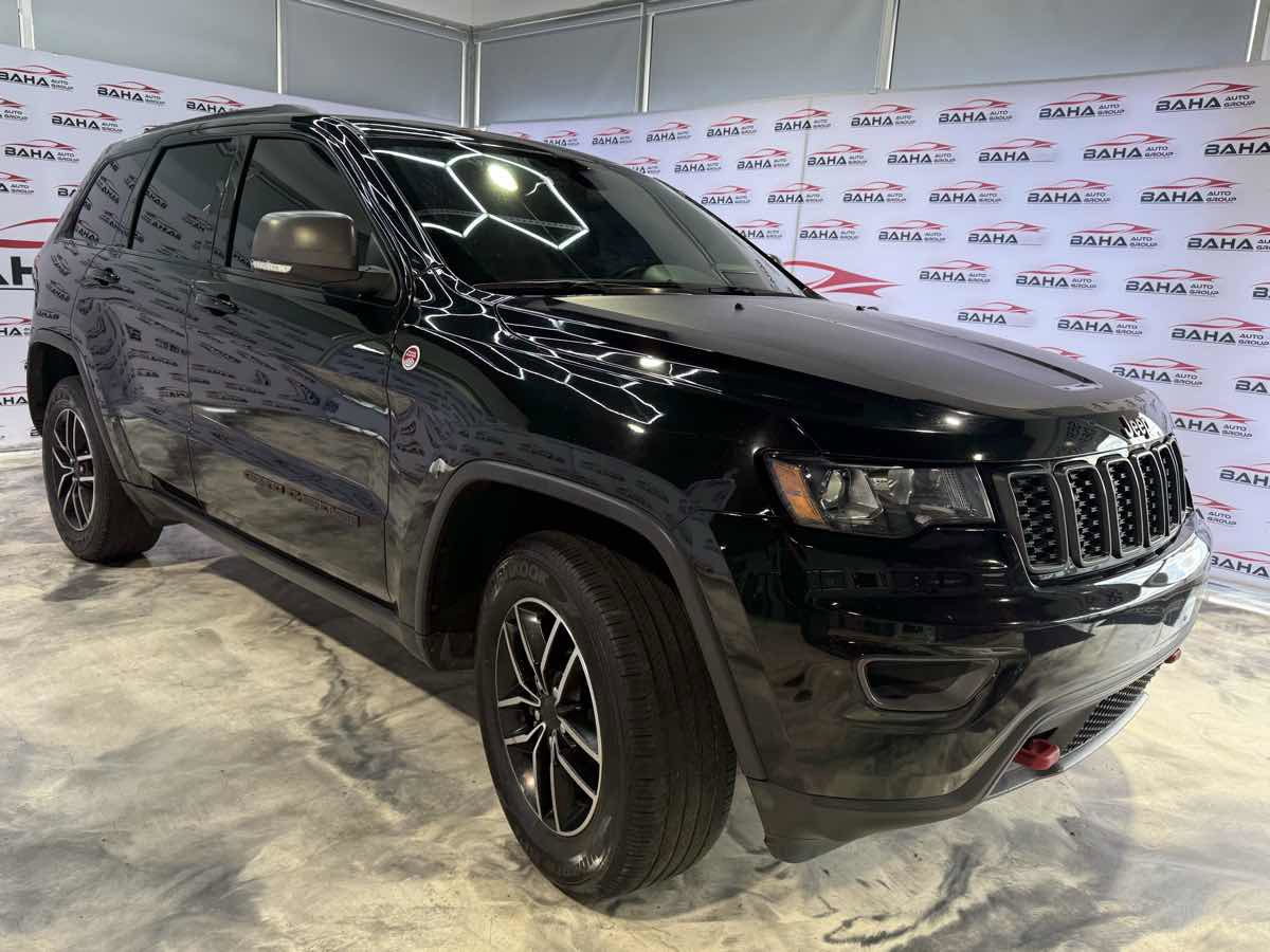 Used 2021 Jeep Grand Cherokee Trailhawk AWD/4WD image 6