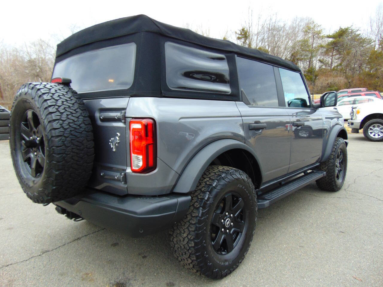 Used 2022 Ford Bronco Black Diamond image 62