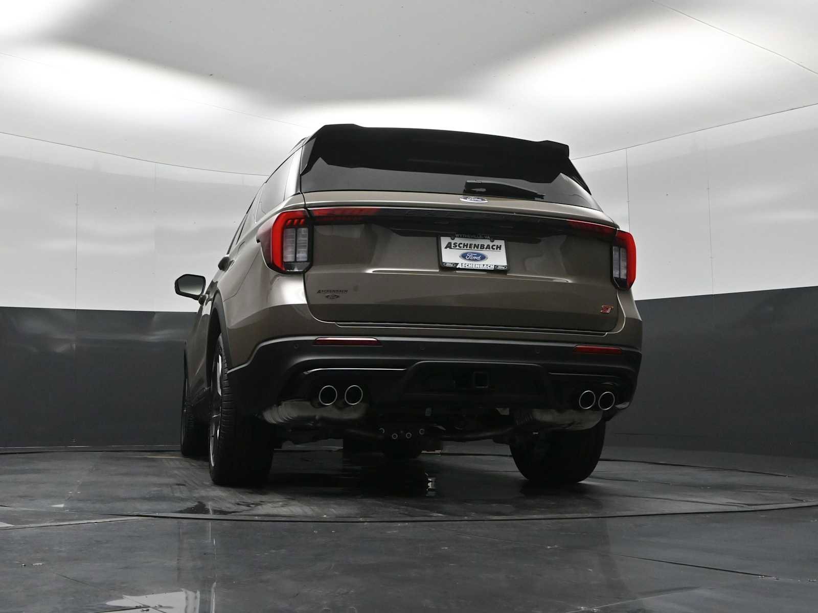 New 2026 Ford Explorer ST image 32