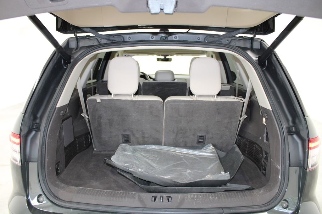 Used 2023 Lincoln Aviator Reserve w/ Equipment Group 201A AWD/4WD image 16