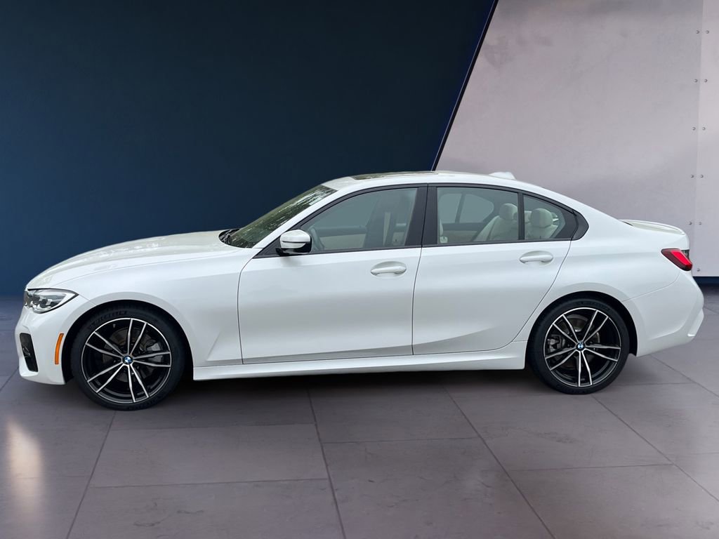 Used 2022 BMW 330i xDrive Sedan w/ M Sport Package AWD/4WD image 2