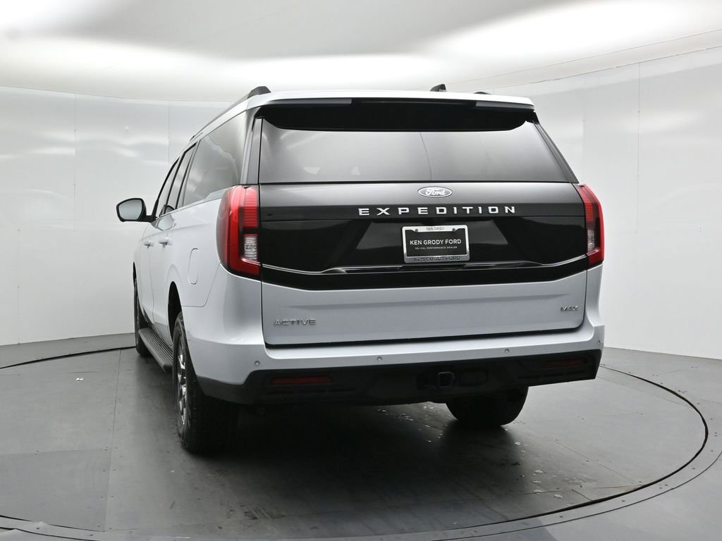 Used 2025 Ford Expedition Max Active RWD image 25