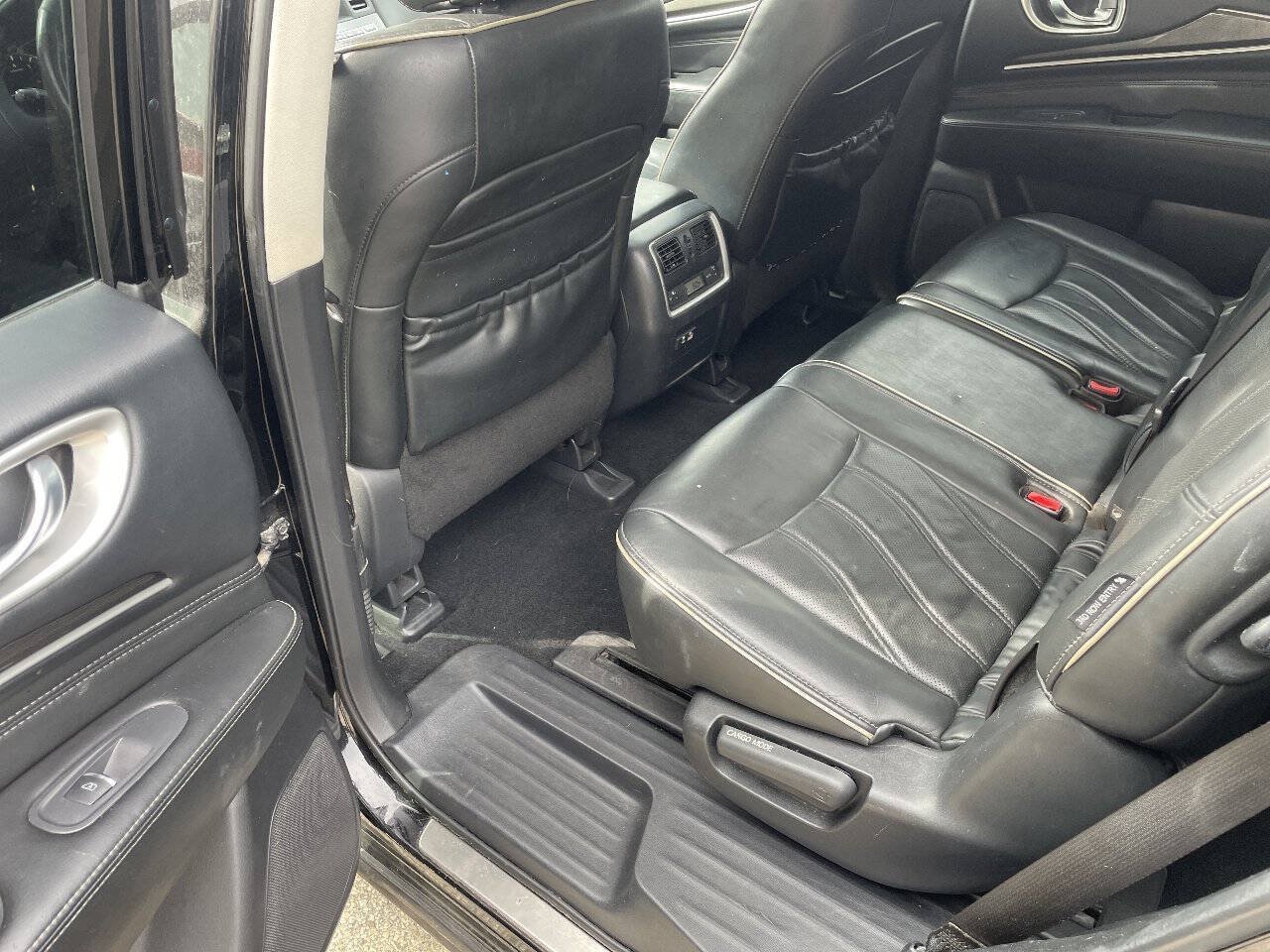 Used 2019 INFINITI QX60 Luxe w/ Essential Package AWD/4WD image 24
