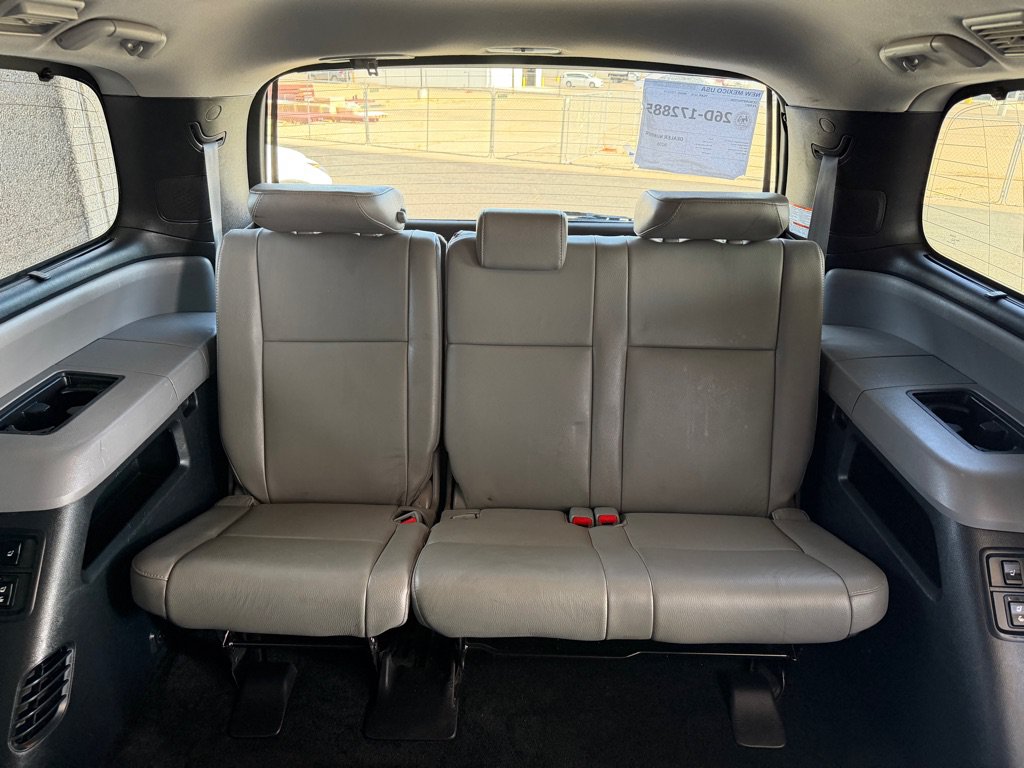 Used 2018 Toyota Sequoia Limited w/ Safety & Convenience Package AWD/4WD image 27