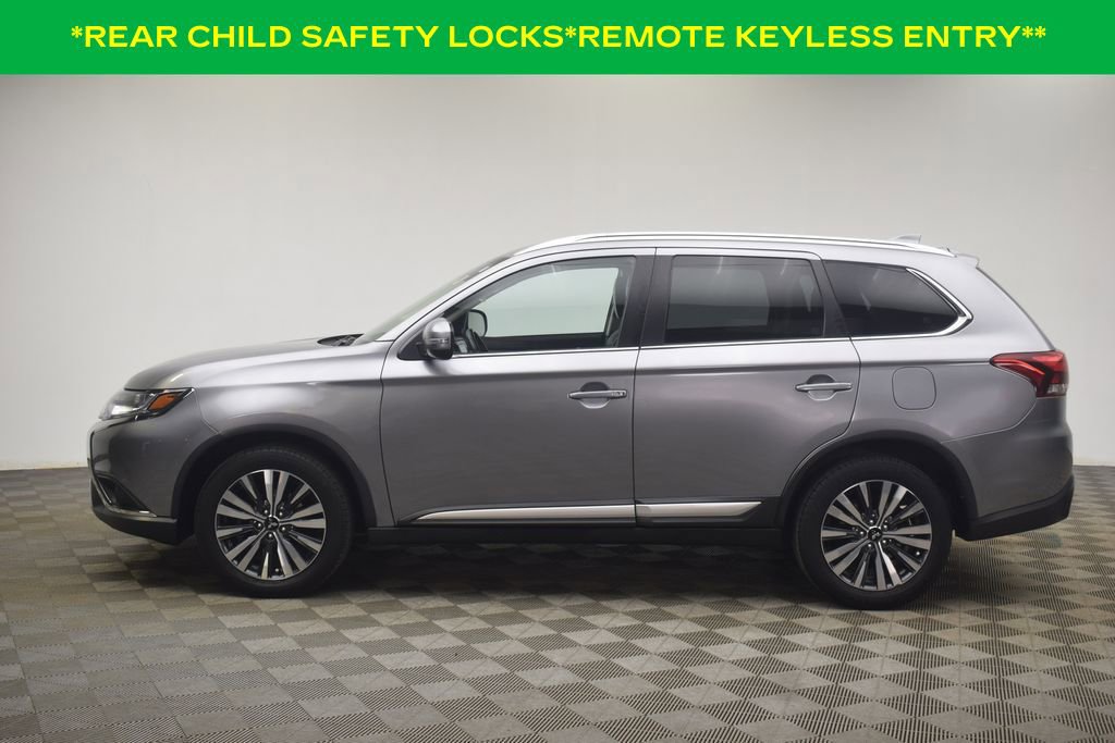 Used 2020 Mitsubishi Outlander SE image 11