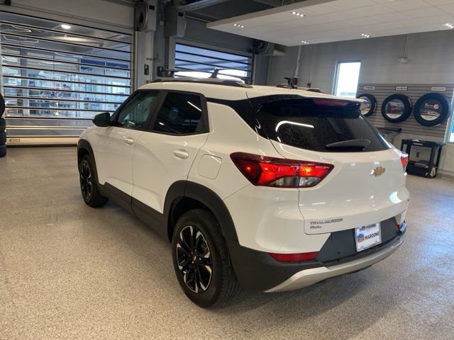 Certified 2021 Chevrolet TrailBlazer LT w/ Sun and Liftgate Package image 9