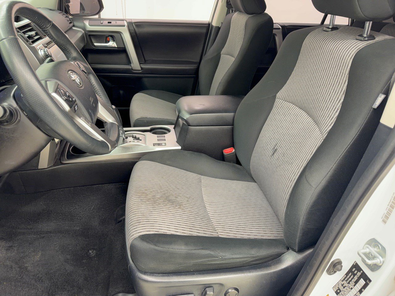 Used 2016 Toyota 4Runner SR5 RWD image 5