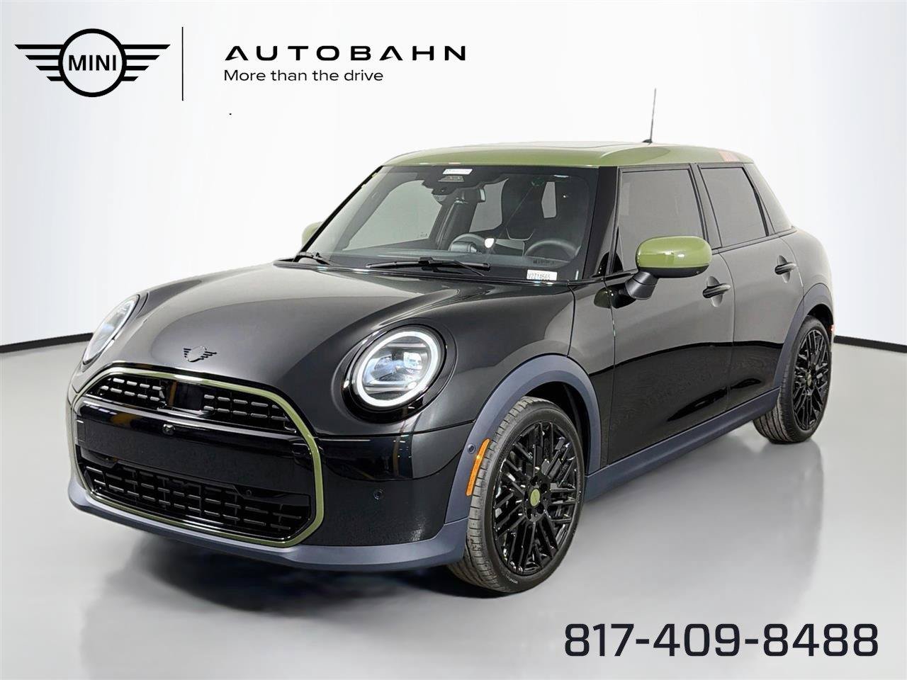 New 2027 MINI Cooper 4-Door Hardtop w/ Paul Smith Edition FWD image 1