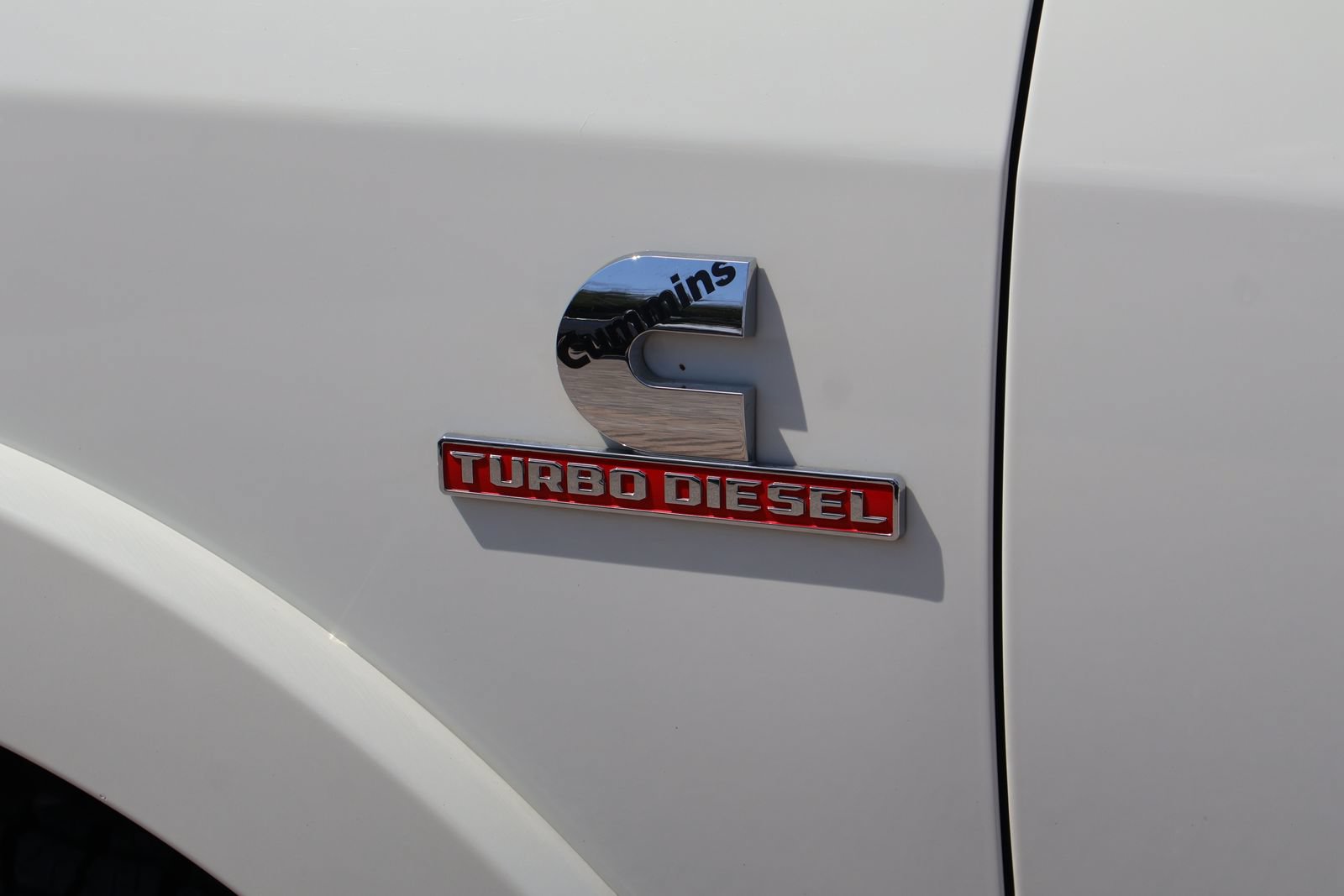Used 2022 RAM 2500 Laramie AWD/4WD image 3