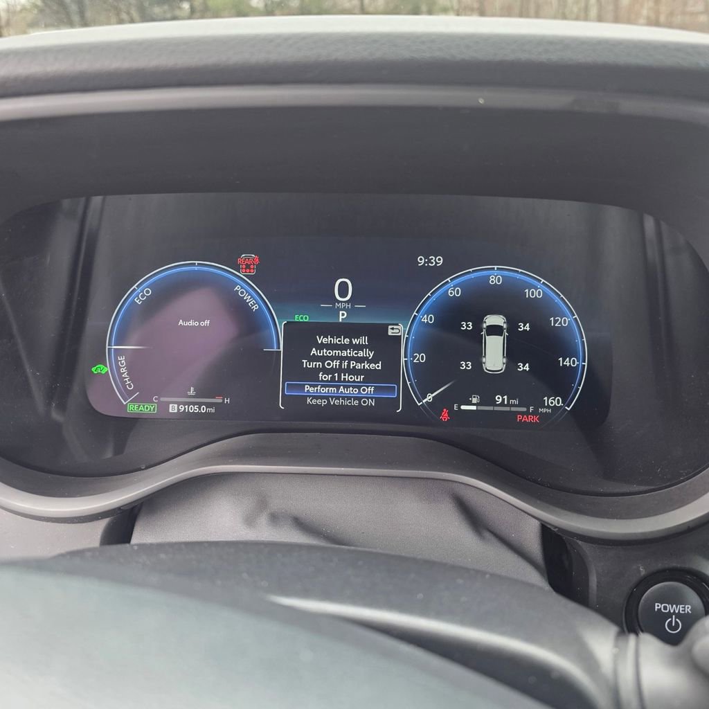 Used 2025 Toyota Sienna XSE w/ XSE Plus Package image 16