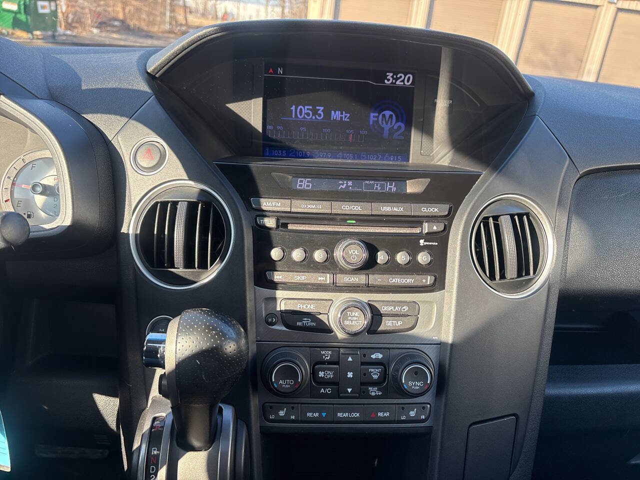Used 2012 Honda Pilot EX-L image 10