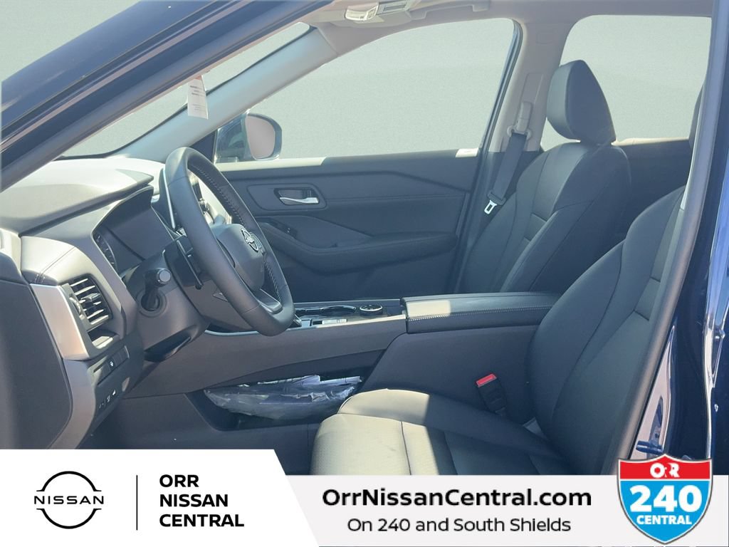 New 2026 Nissan Rogue Dark Armor AWD/4WD image 17