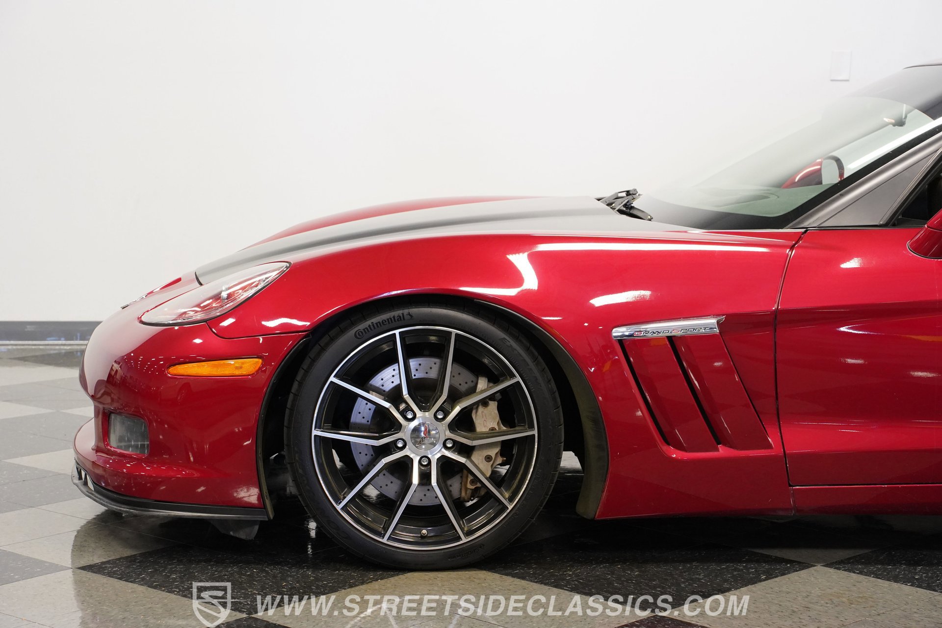Used 2011 Chevrolet Corvette Grand Sport w/ Preferred Equipment Group image 24