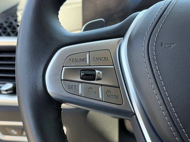 Certified 2024 BMW X7 xDrive40i w/ Premium Package AWD/4WD image 25