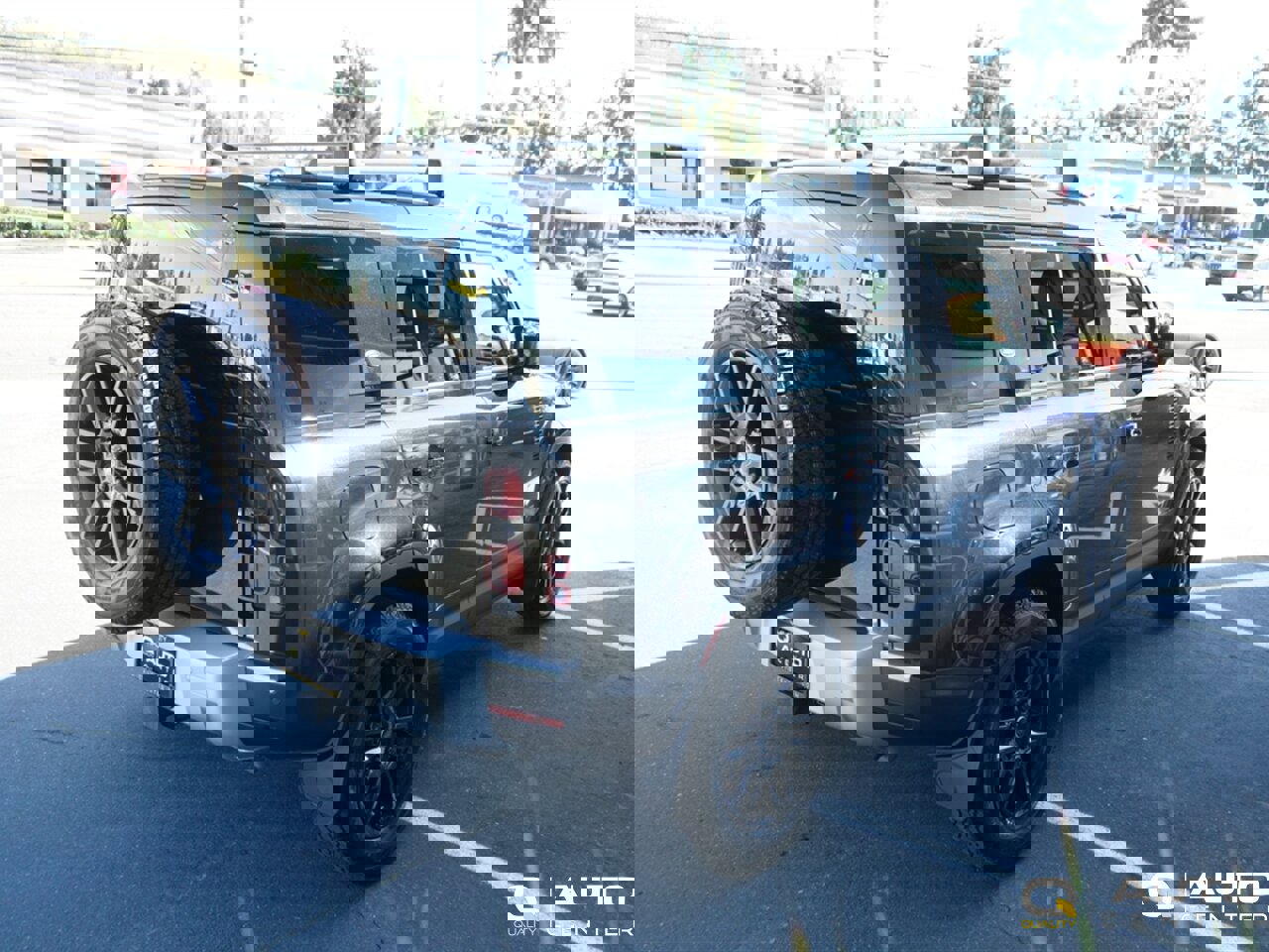 Used 2024 Land Rover Defender 110 S image 4