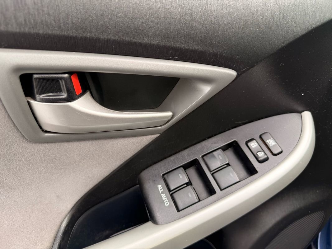 Used 2013 Toyota Prius Two image 16