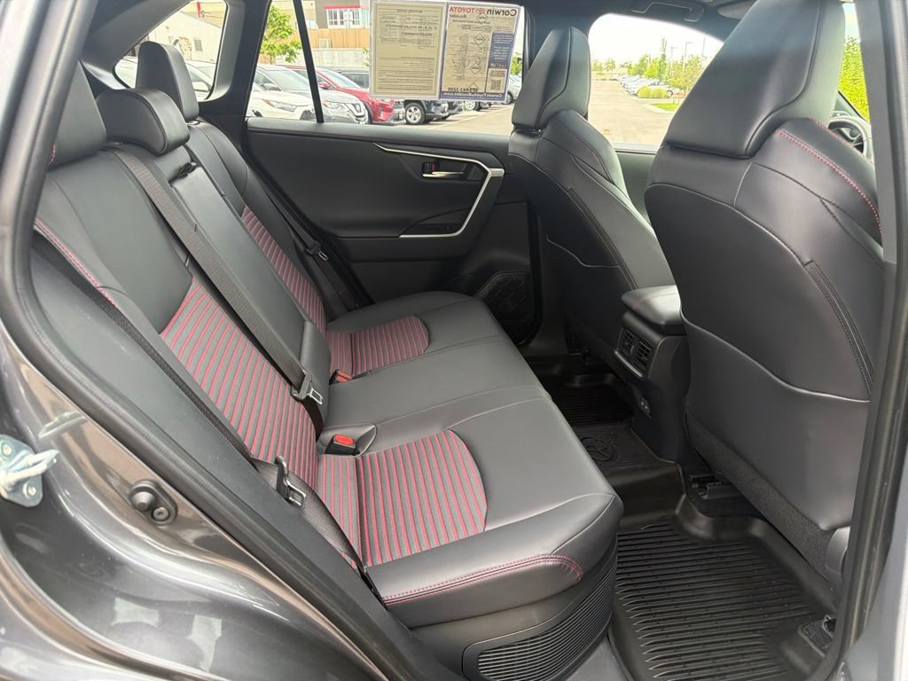 Used 2024 Toyota RAV4 XSE w/ Weather Package AWD/4WD image 15