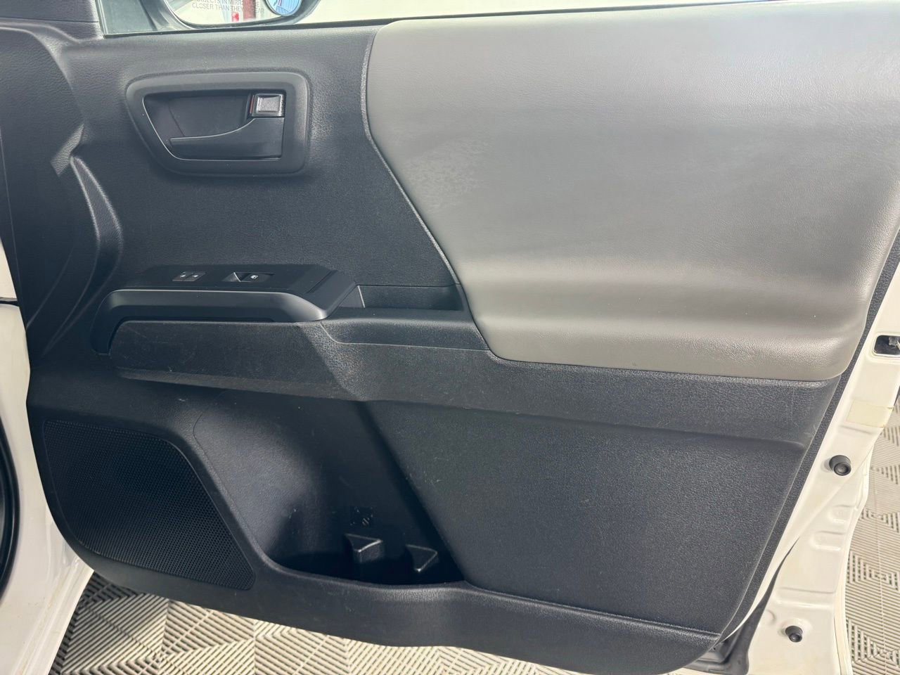 Used 2021 Toyota Tacoma SR image 26