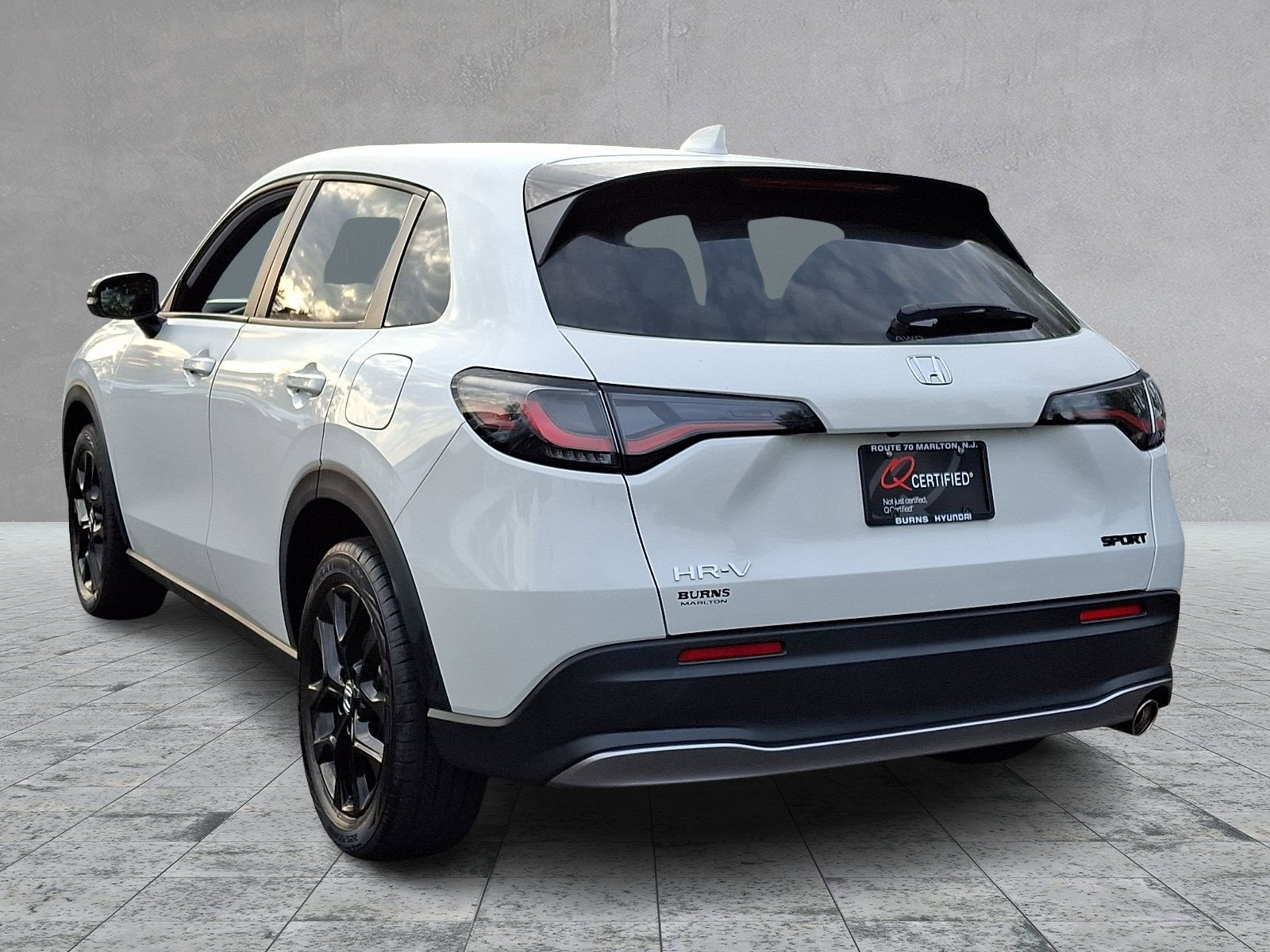 Used 2023 Honda HR-V Sport image 6