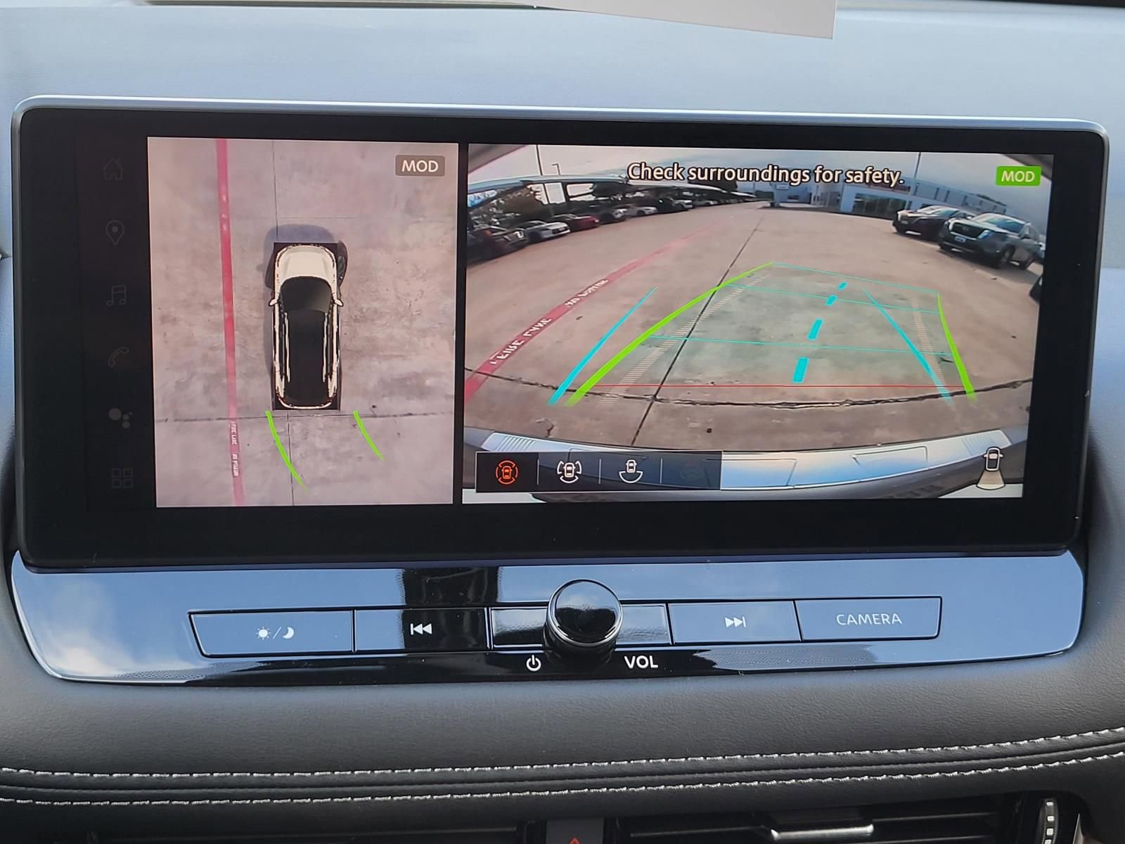 New 2026 Nissan Rogue Platinum image 24