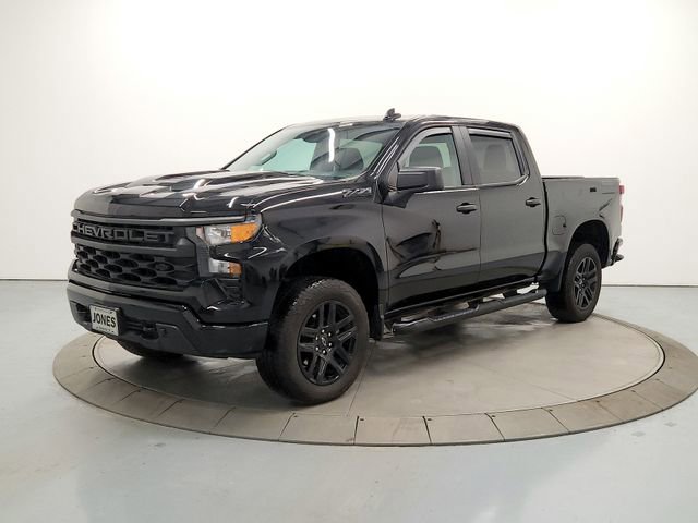 Used 2025 Chevrolet Silverado 1500 Custom Trail Boss w/ Midnight Edition image 3