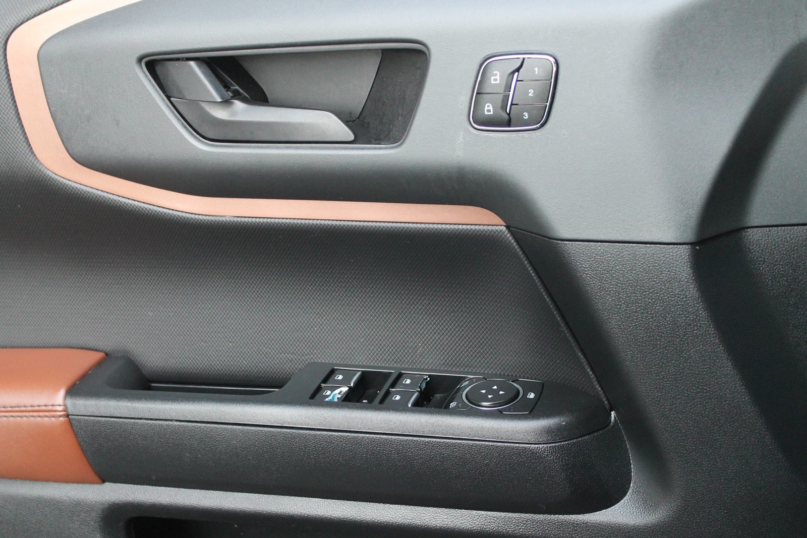 Used 2024 Ford Bronco Sport Outer Banks AWD/4WD image 13