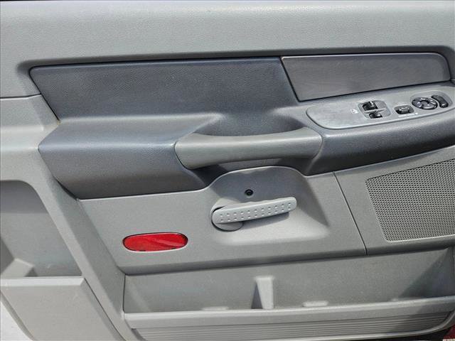 Used 2007 Dodge Ram 1500 Truck ST w/ SXT Group image 17