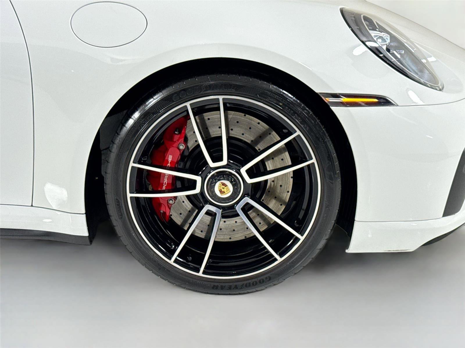 Used 2022 Porsche 911 GT3 RS AWD/4WD image 34