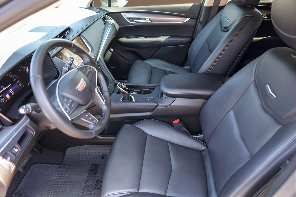 Used 2019 Cadillac XT5 Luxury FWD image 6