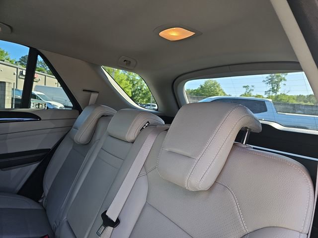 Used 2015 Mercedes-Benz ML 250 BlueTEC 4MATIC image 14