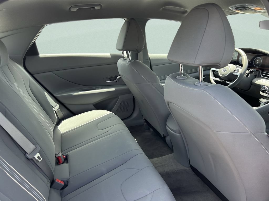 Certified 2023 Hyundai Elantra SEL w/ Convenience Package FWD image 22