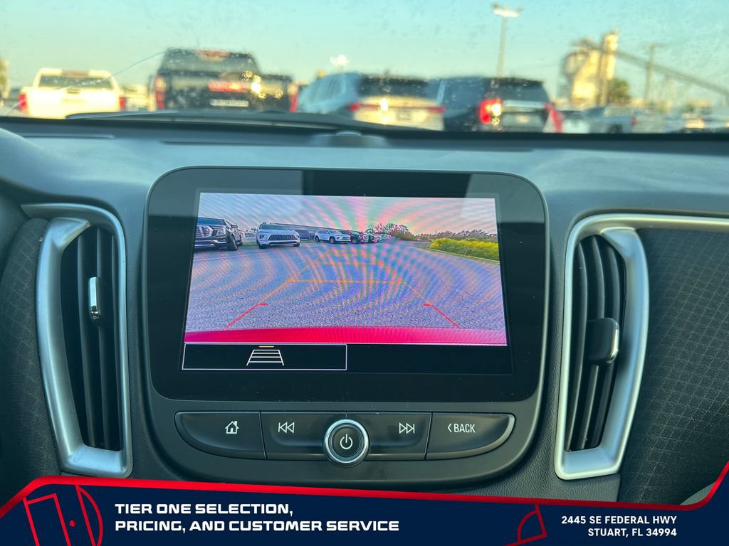Used 2025 Chevrolet Malibu LT FWD image 25