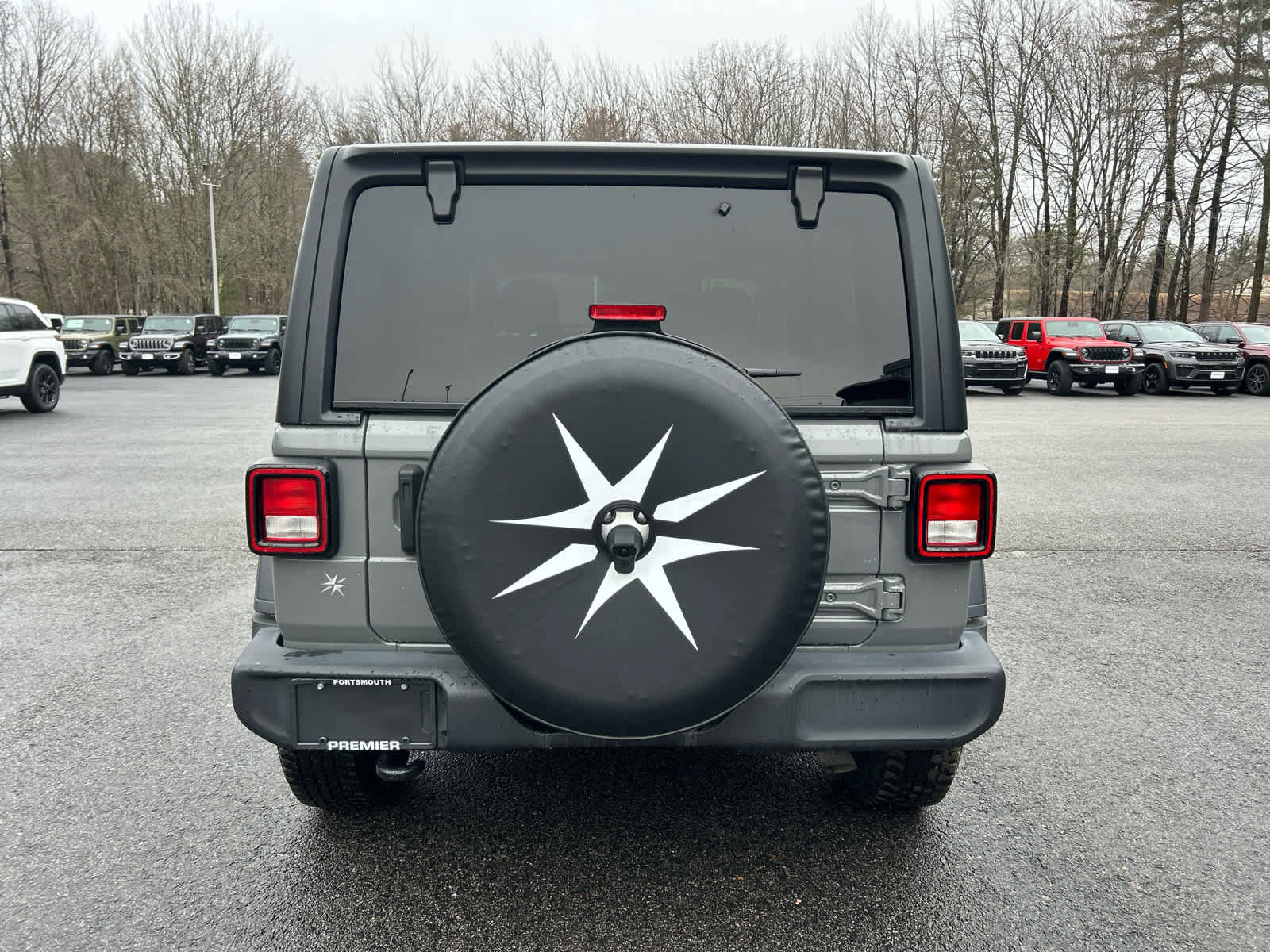 Used 2021 Jeep Wrangler Unlimited Sport image 8