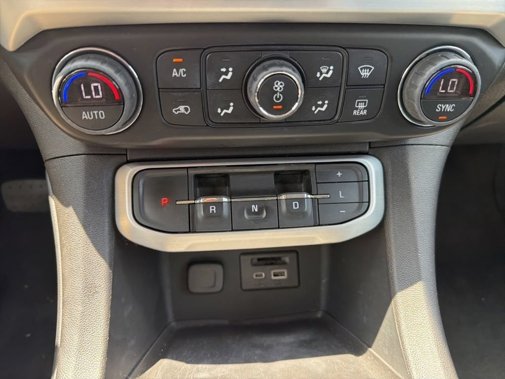 Used 2023 GMC Acadia SLT AWD/4WD image 22